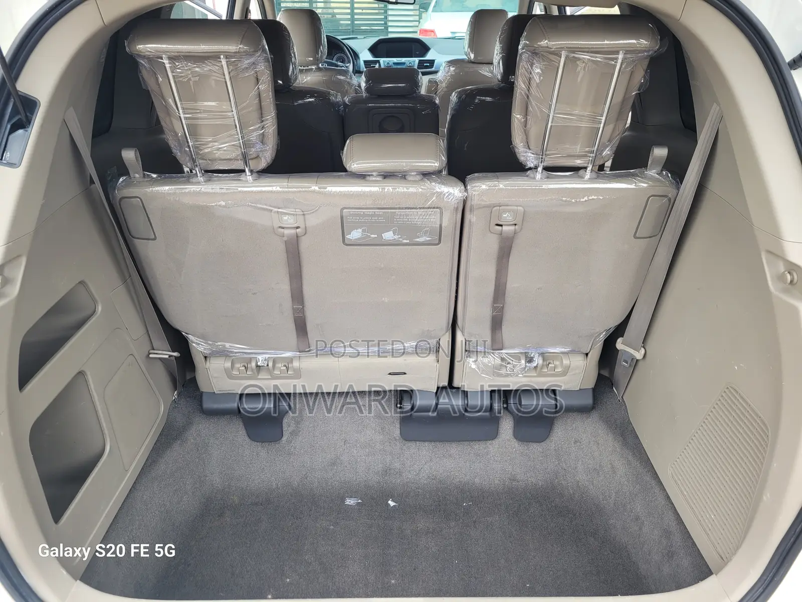 Honda Odyssey 2012 White
