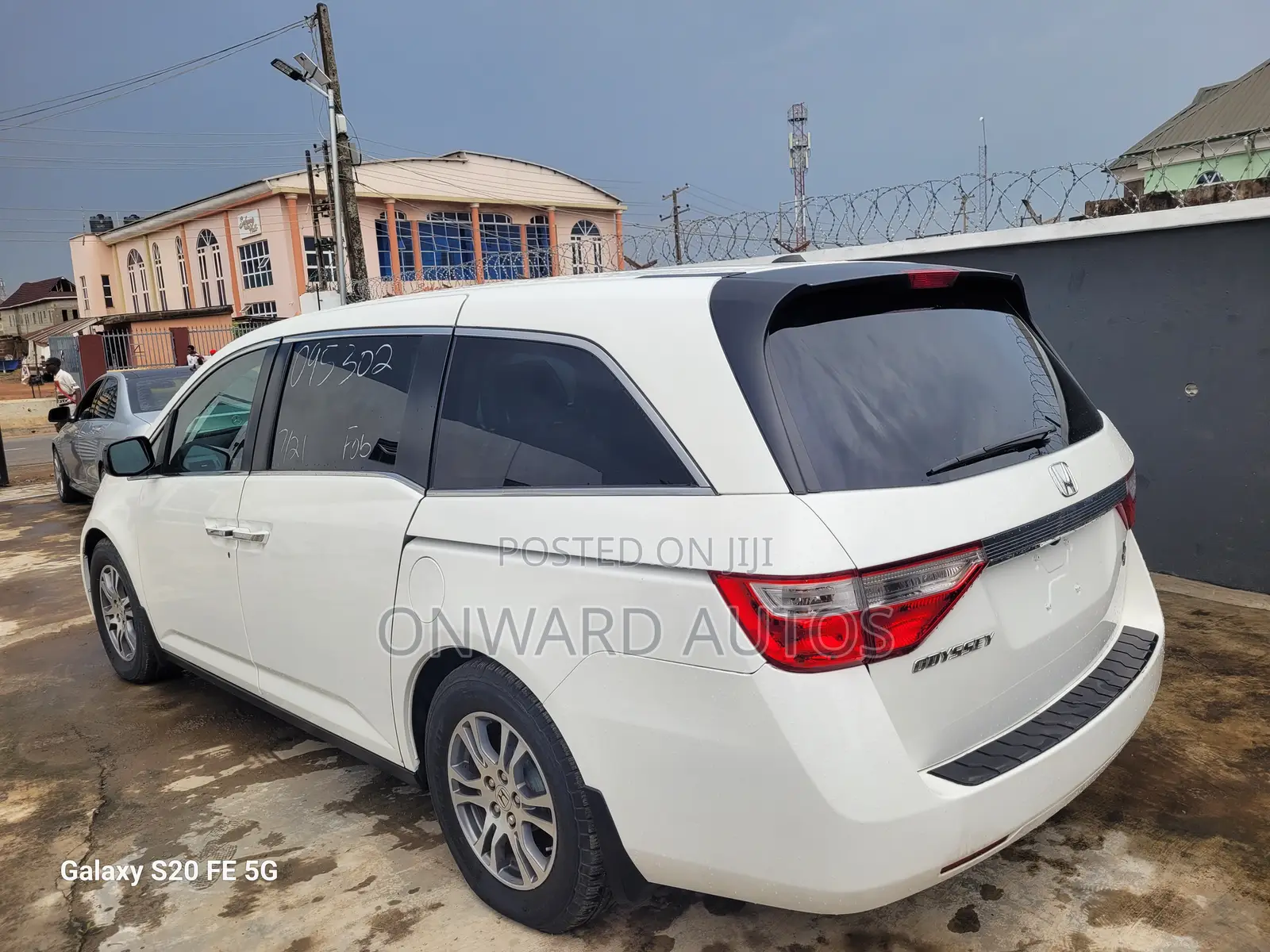 Honda Odyssey 2012 White