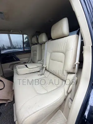 Toyota Land Cruiser 4.0 V6 GXR 2016 Black