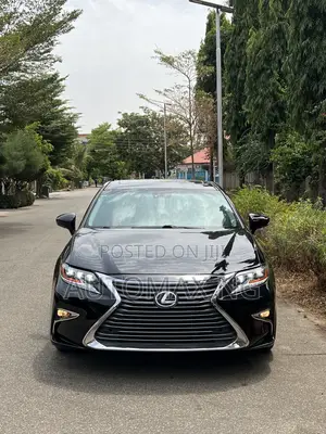 Lexus ES 2015 Black