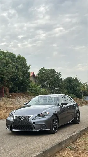 Lexus IS 2016 Gray