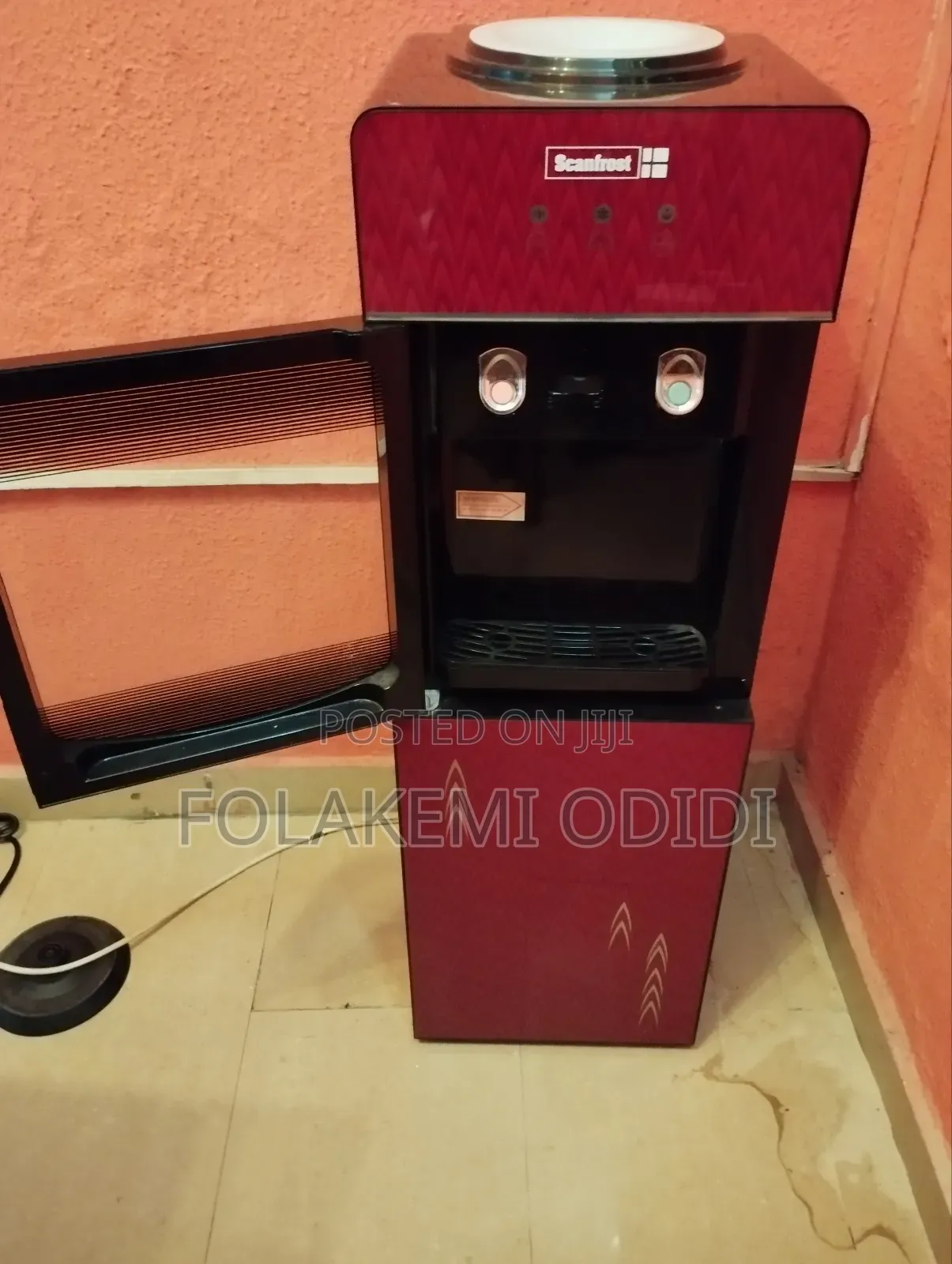 Scanfrost Water Dispenser