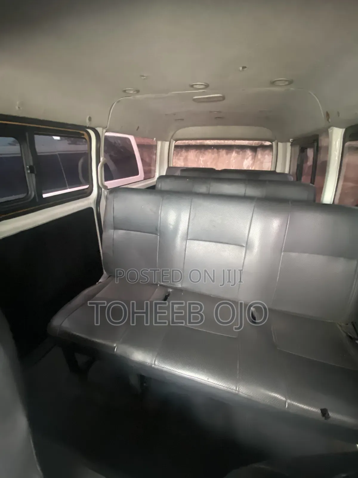 Toyota HiAce 2015 White