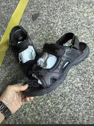 Shoe Sandals for All Seasons. School and Outdoor