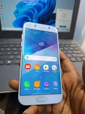 Samsung Galaxy A5 32 GB White