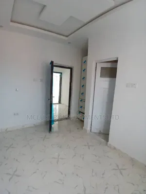 3bdrm Apartment in Victoria Island Extension for rent
