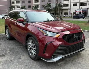 Toyota Highlander Platinum AWD 2023 Red