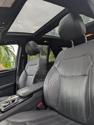 Mercedes-Benz GLE-Class GLE 400 4MATIC 2017 Blue