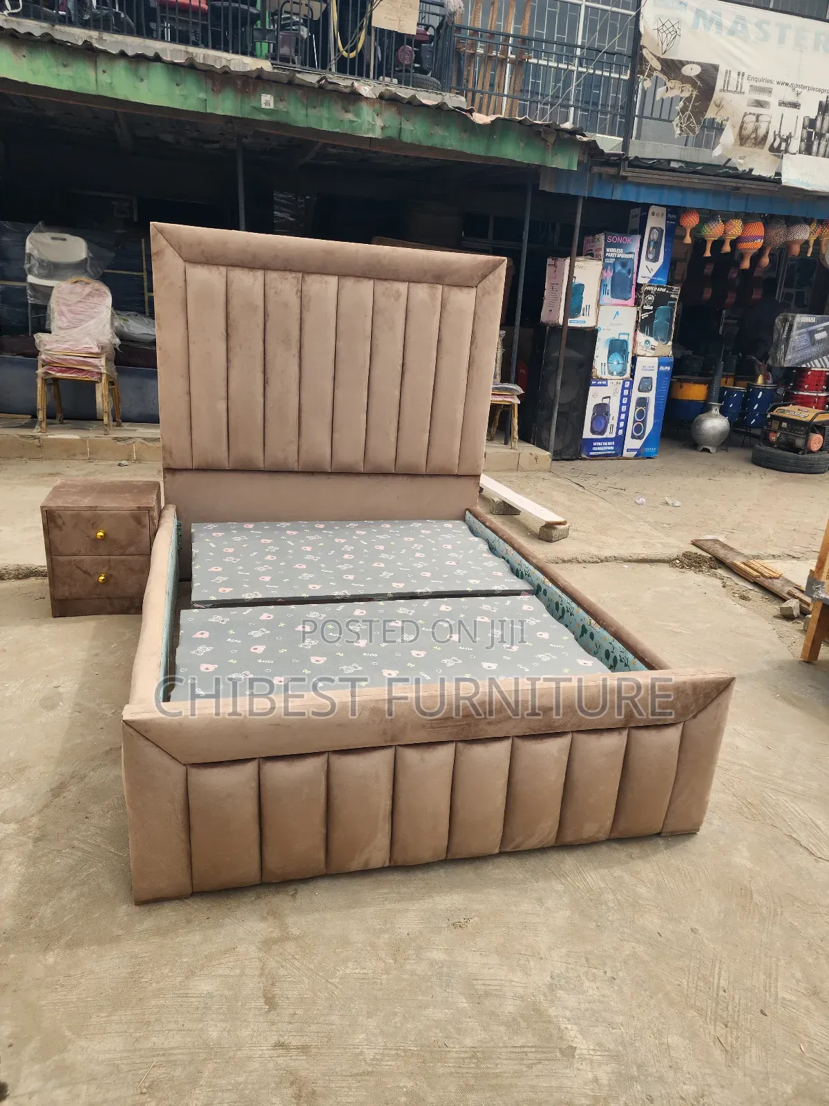 Quality 4.5by6 Padded Bed Frame With Side Drawer