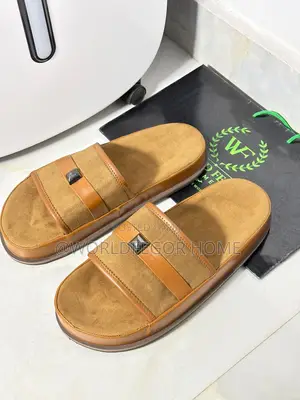 Male Footwears