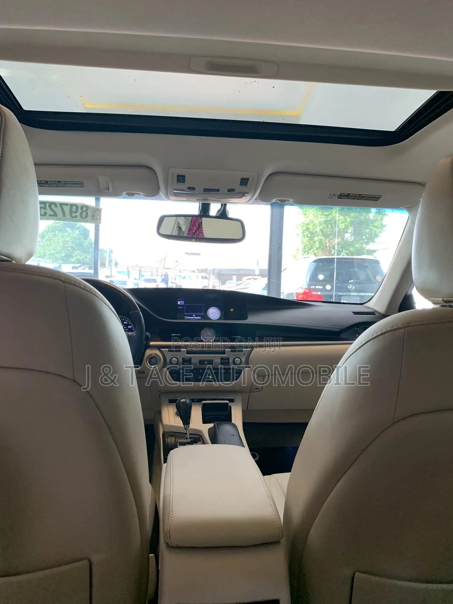 Lexus ES 2013 White