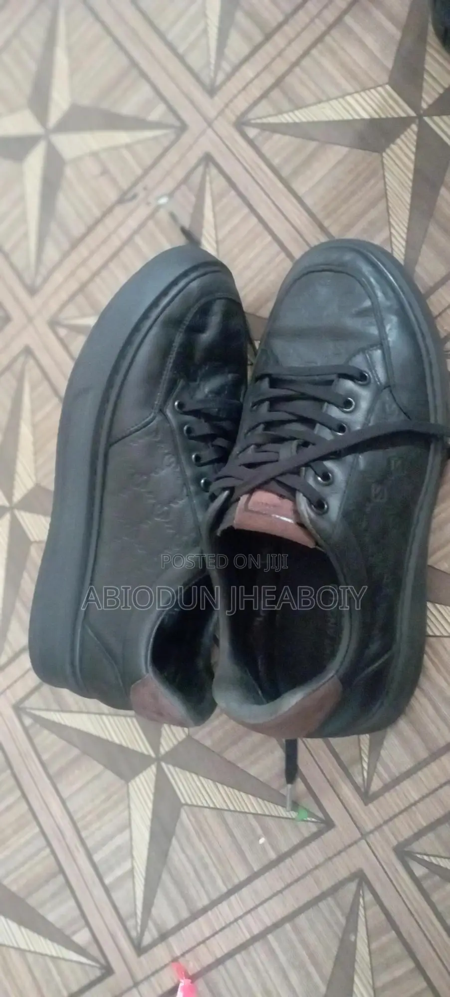 Premium Akube Footwear