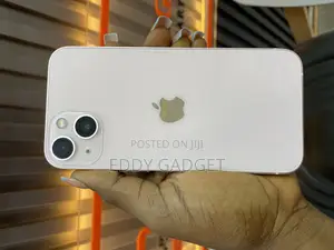 Apple iPhone 13 128 GB Pink
