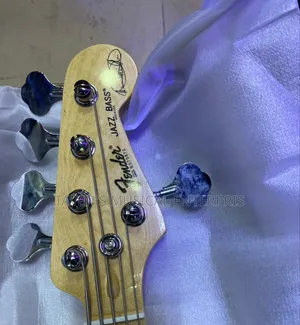 Fender Squier Affinity Jazz Bass