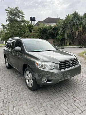 Toyota Highlander Limited 2010 Green