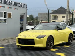 Nissan 370Z 2024 Yellow