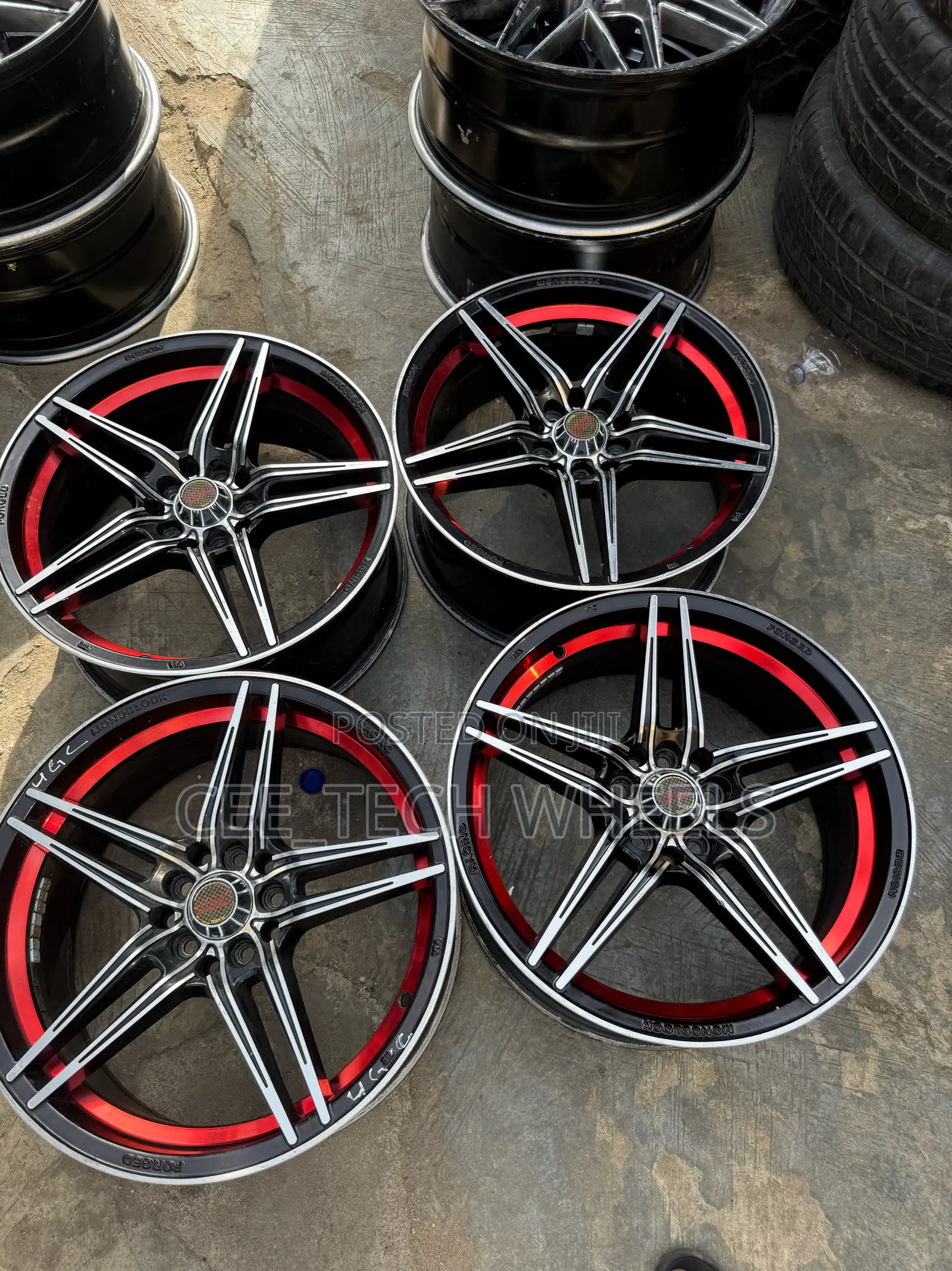 17-Inch Universal,For Different Users Available for Pick Up