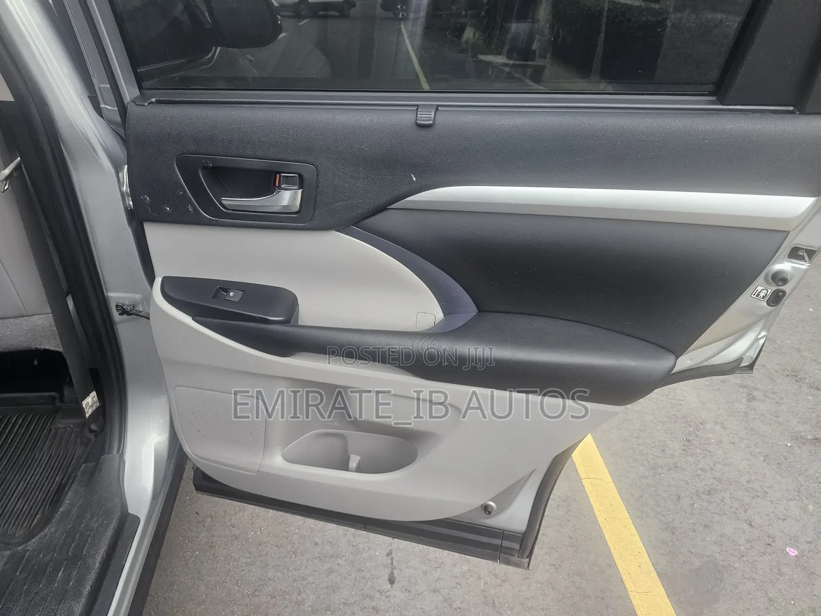 Toyota Highlander XLE 2019 Silver