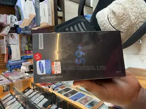 New Samsung Galaxy S9 Plus 64 GB Blue