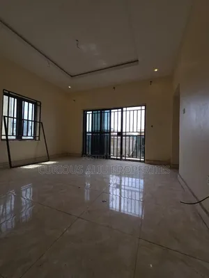 2bdrm Block of Flats in Block Of Flat, Life Camp for rent