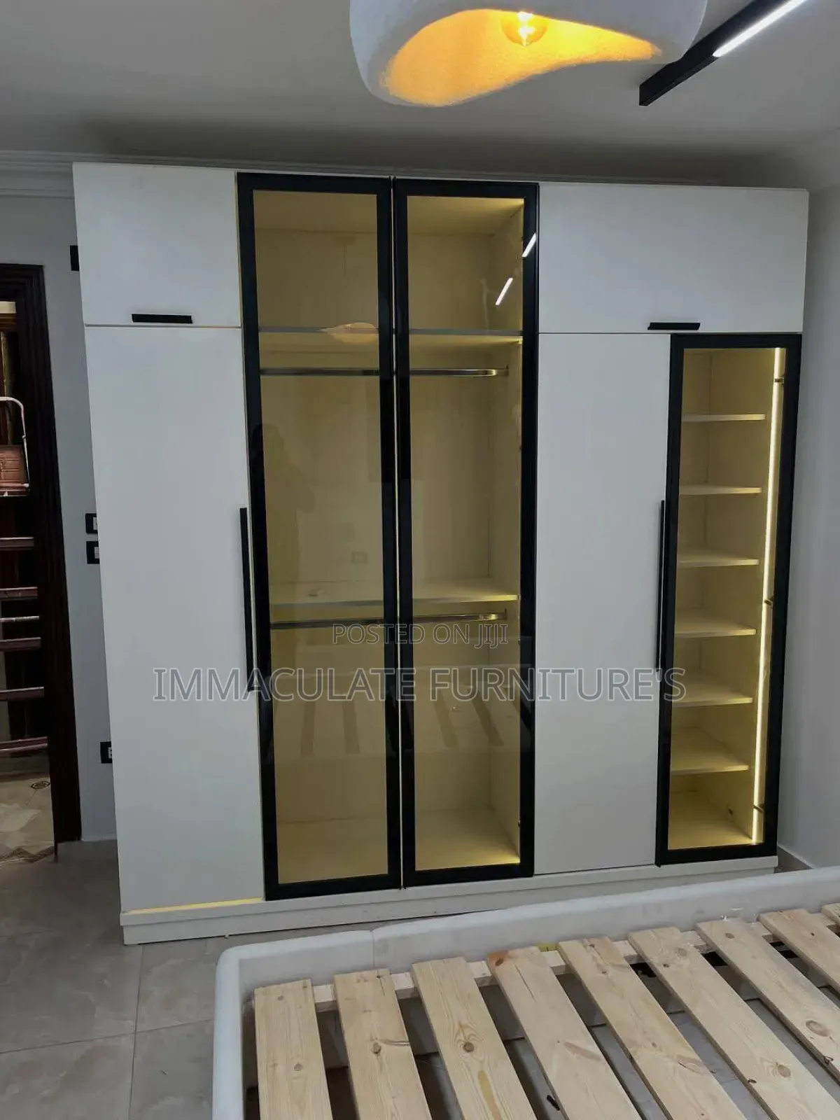 6x8 Wardrobe