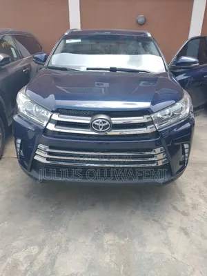 Toyota Highlander 2015 Blue