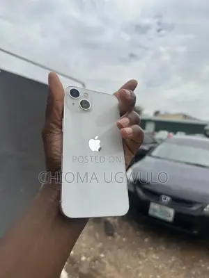 Apple iPhone 13 128 GB White