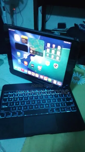 Apple iPad 3 Wi-Fi + Cellular 32 GB