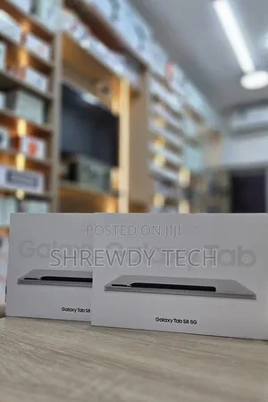 New Samsung Galaxy Tab S8 128 GB Silver