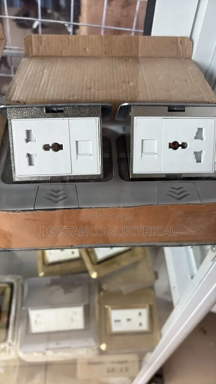 Floor Socket