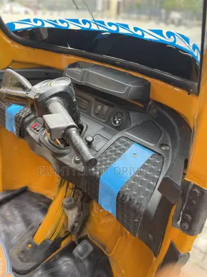TVS King Deluxe Plus iTouch Start 2024 Yellow