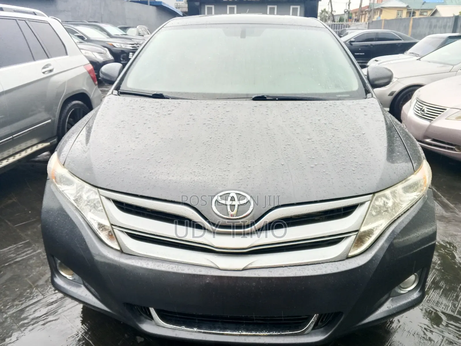 Toyota Venza AWD 2011 Gray