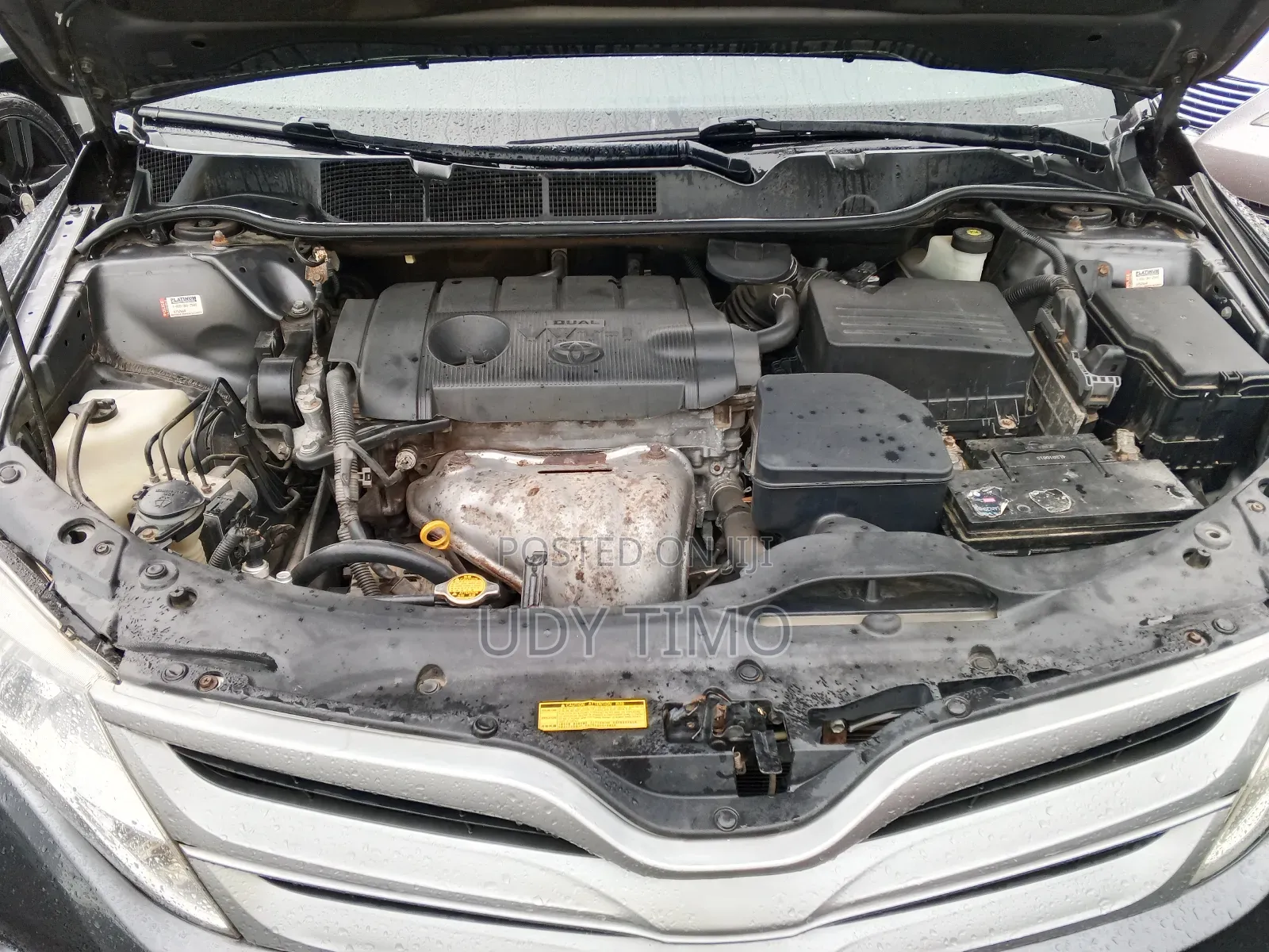 Toyota Venza AWD 2011 Gray