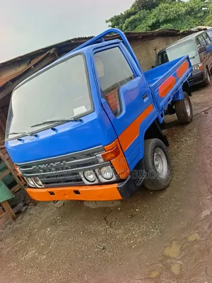 Nigeria Use Toyota Dyna 150 Normal Hand 3y Engine