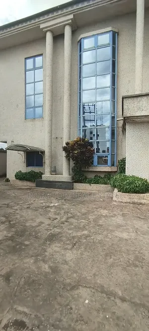 Bank Building for Lease