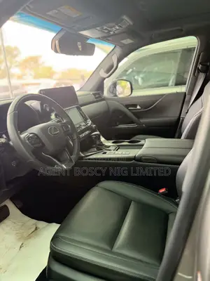 Lexus LX LX 600 2023 Gold
