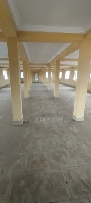 Warehouse / Hall / Office Space