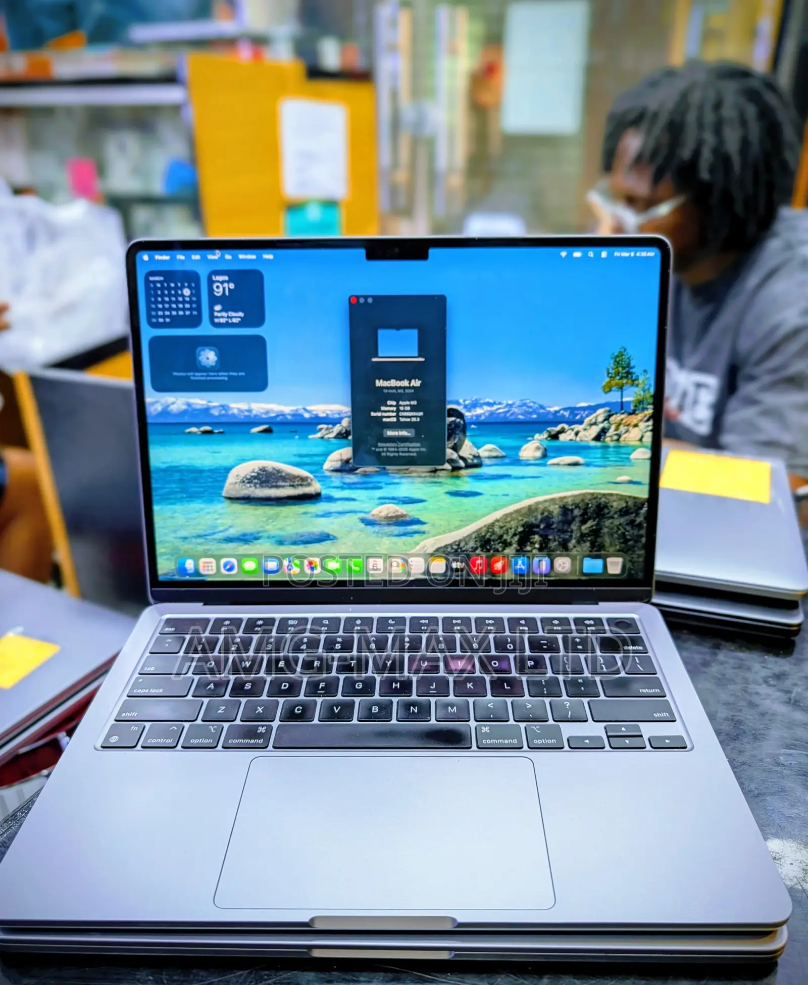 Laptop Apple MacBook Air 2025 M4 13-inch 16GB Apple M4 SSD 256GB
