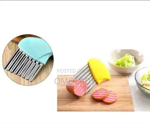 Crinkle Cutter Potato/ Vegetable Slicer