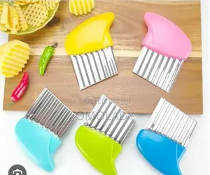 Crinkle Cutter Potato/ Vegetable Slicer