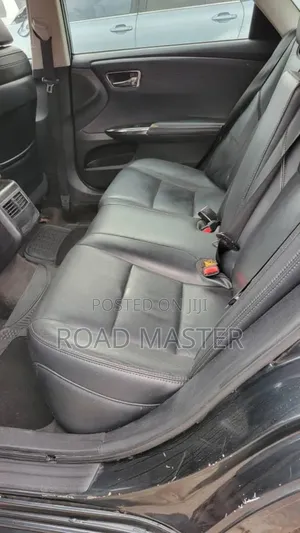 Toyota Avalon 2016 Black