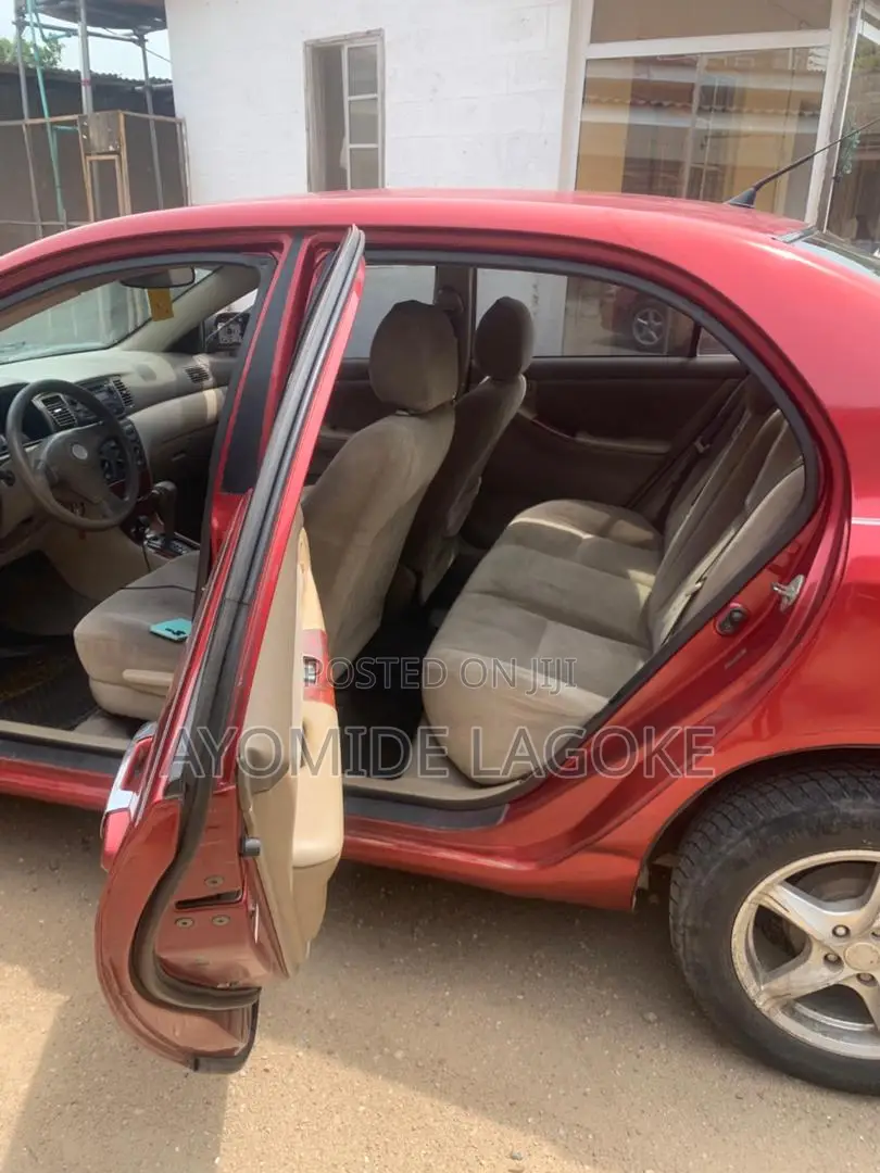 Toyota Corolla LE 2005 Red