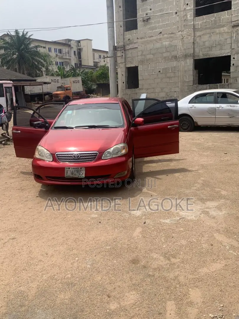 Toyota Corolla LE 2005 Red