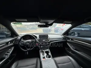 Honda Accord Sport (2.0L 4cyl Turbo 10A) 2019 Black