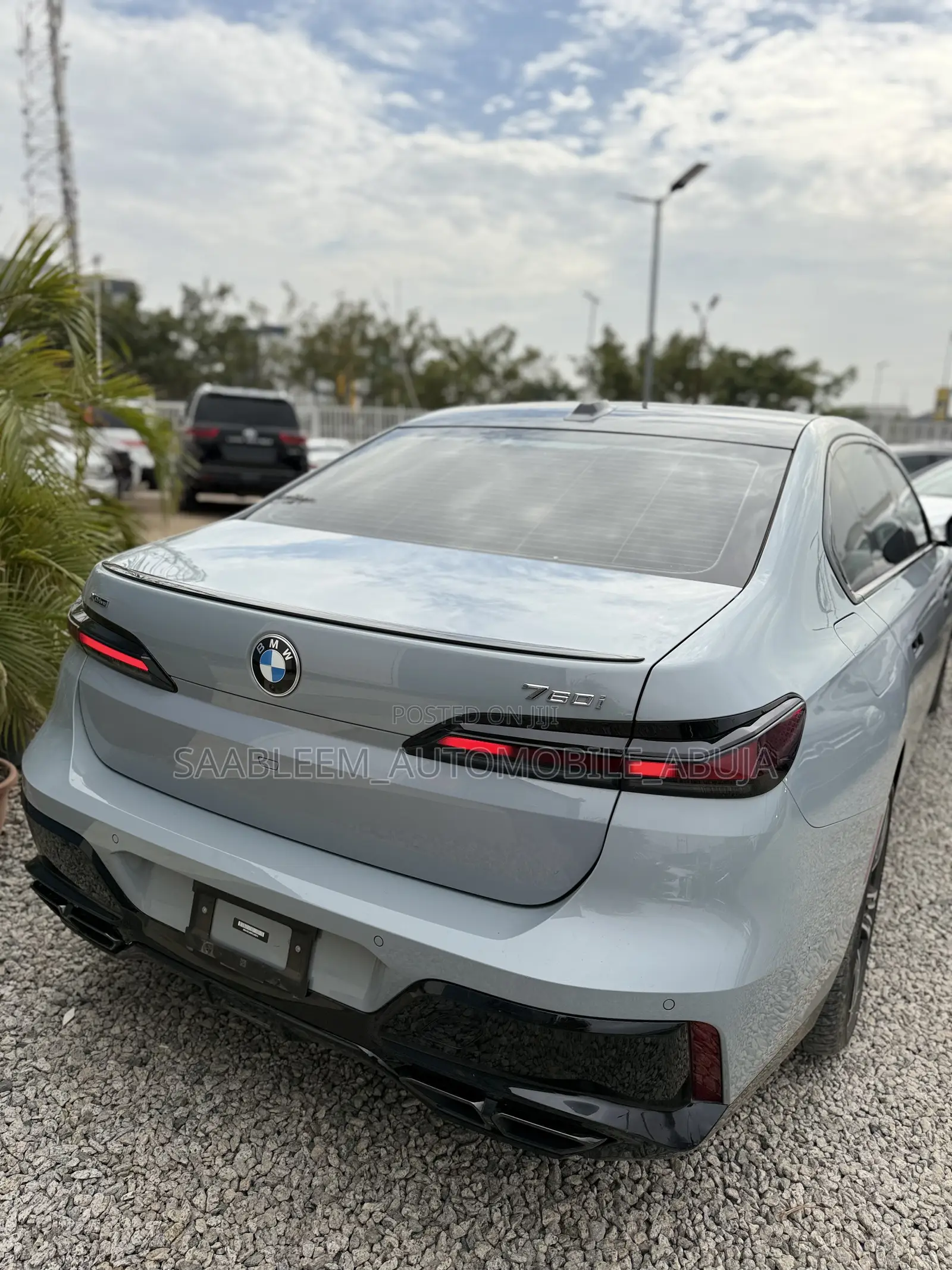 BMW 760 2023 Gray