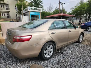 Toyota Camry LE 4dr Sedan (2.4L 4cyl 5A) 2008 Gold