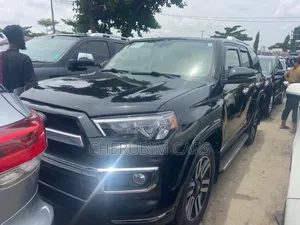 Toyota 4-Runner Limited 4dr SUV 4WD (4.0L 6cyl 5A) 2015 Black