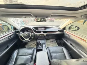 Lexus ES 2013 Silver
