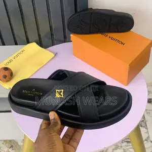 Louis Vuitton Leather Palm 40-46