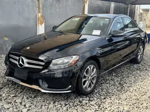 Mercedes-Benz C300 Sport 4Matic Sedan AWD (2.0L 4cyll 7A) 2016 Black